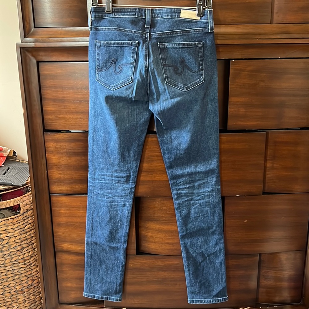 AG stilt Cigarette leg, 25